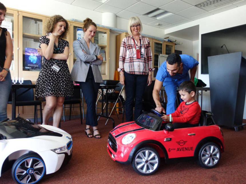 Apporter de la Joie aux Enfants Malades 